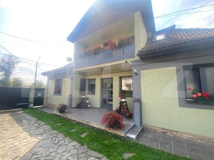 2 Casa de vanzare ,390 mp utili,555 mp teren, in Unirii
