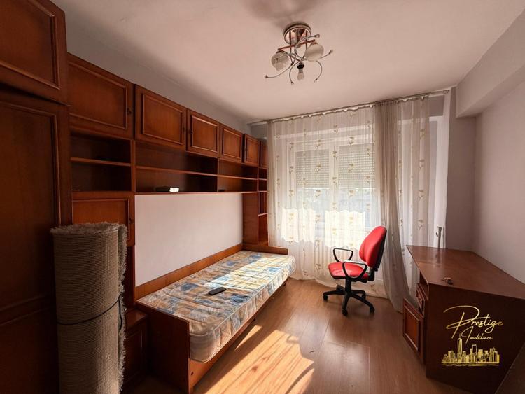 Apartament cu 3 camere de inchiriat in zona Cantemir - Oradea