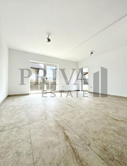 Casa individuală 4 camere, 2 bai, bucătărie închisă, 132 mp, Giarmata