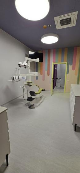 Clinica stomatologica, 2 cabinete, 5 parcari, zona Intre Lacuri