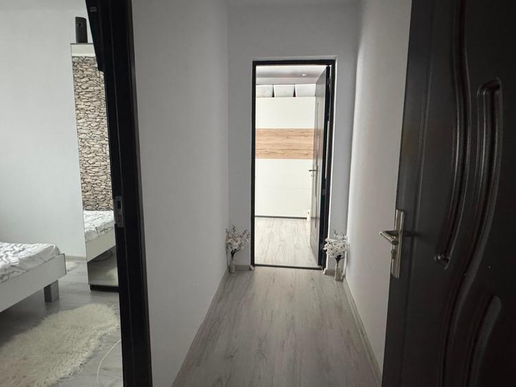 Apartament cu 3 camere, 60 mp utili, complet mobilat și utilat – Judetean