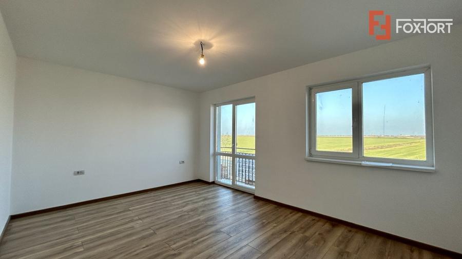 Duplex cu 5 camere de vanzare in Sanandrei - ID V3806