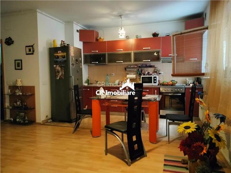 Apartament 3 camere Titan  Răsărit de Soare plus boxa - 4