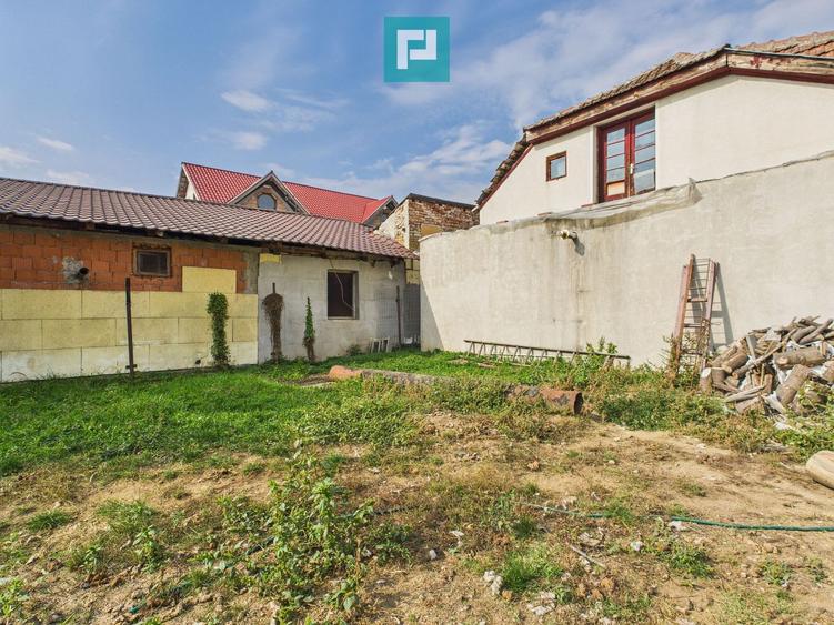 Casă cu teren, 2 fronturi, zona Plopi, Timișoara