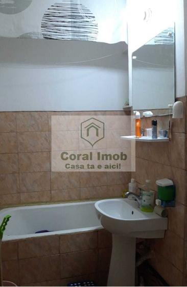 Vanzare apartament 2 camere COLENTINA/DOAMNA GHICA