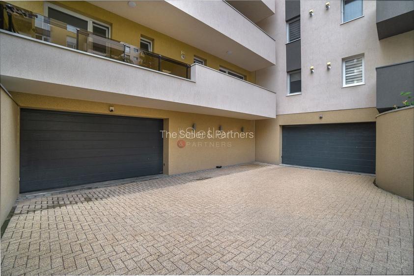 Complex Urban Plaza | Suprafata Generoasa - 41