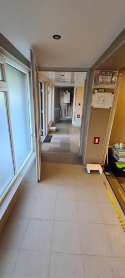 TOTUL NOU! Spatiu comercial, Calea Galati, balcon cu vitrina, SPATIOS!