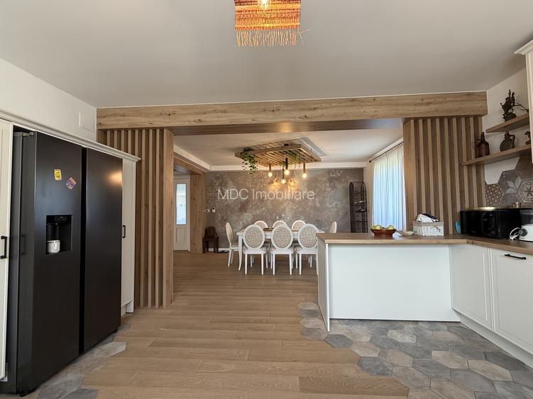 Vilă de Lux cu Teren Generos de 2.108 mp – Florești