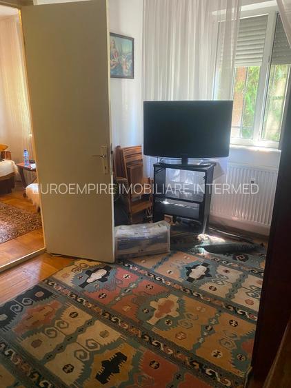 Apartament 2 camere de vanzare zona KM 4-5 - 8