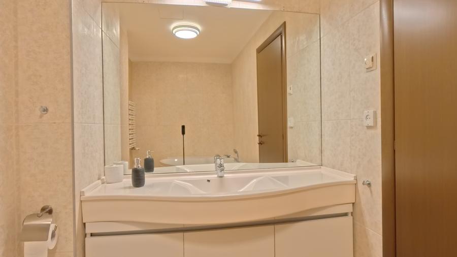 Apartament Elegant cu Vedere Superbă – Drumul Poienii, Pet Friendly