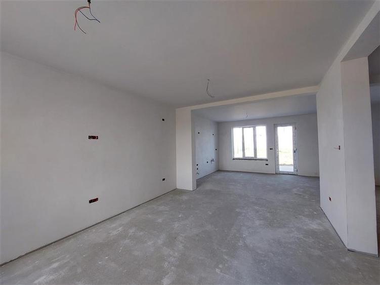 Duplex nou in Vladimirescu