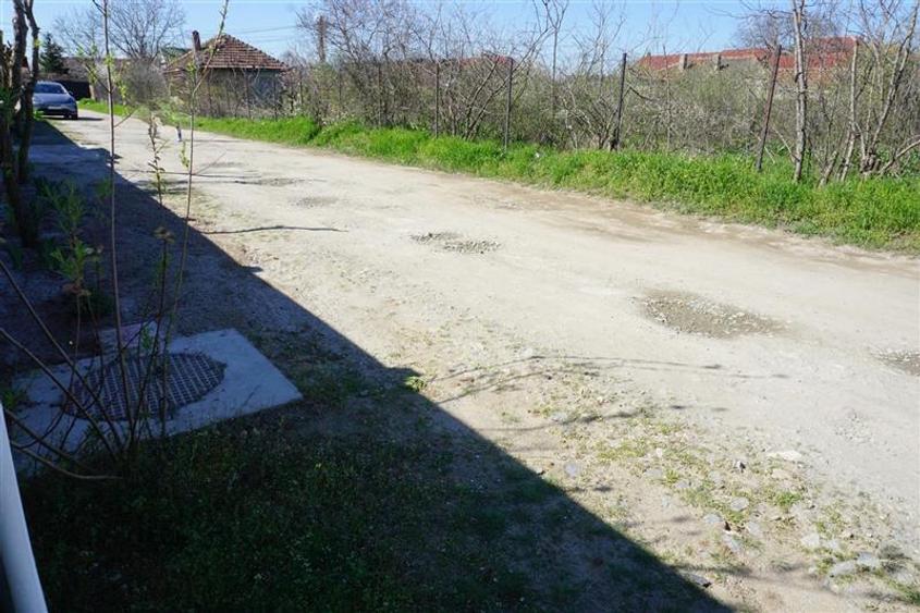 Parcele de teren cu utilitati - 400 mp