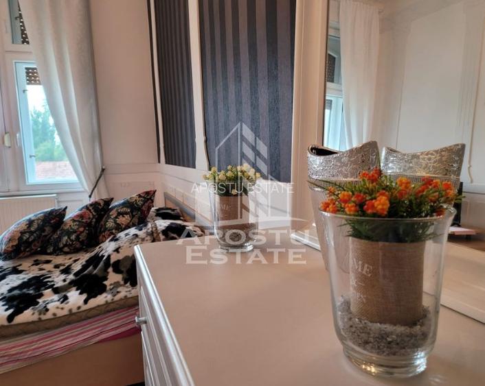 Apartament renovat de vanzare, 4 camere, 3 bai, zona centrala, Iosefin - 17