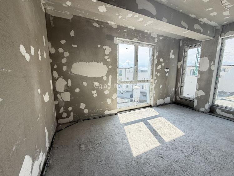 Penthouse 4 cam, 106 mp + Terasa 64 mp - Selimbar - 4