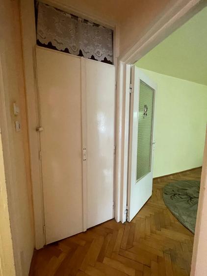 Apartament semidecomandat model mare