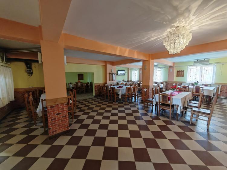 Spatiu multifunctional, la limita orasului