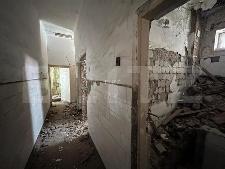 Hotel cu 44 camere, renovabil, poziționat ultracentral – oportunitate - 8