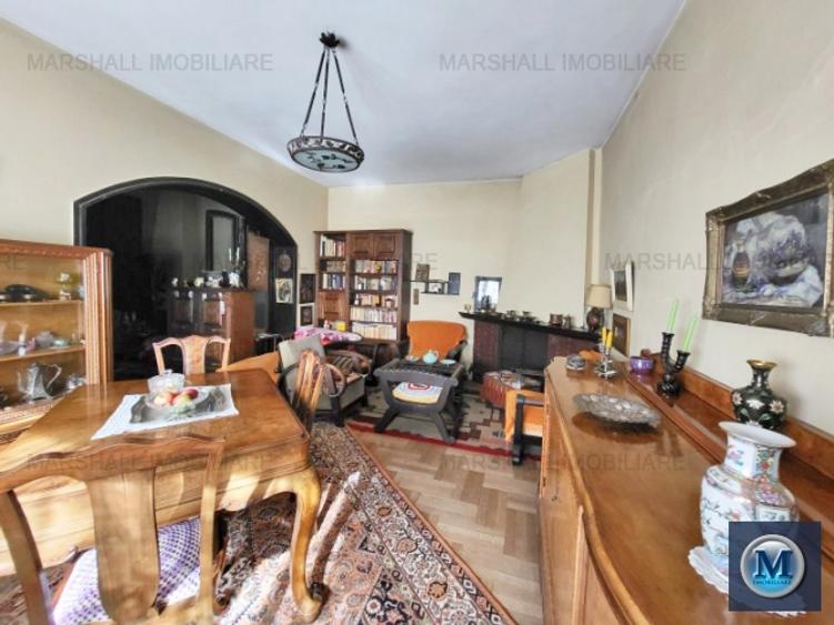 Apartament 3 camere de vanzare in Campina, zona Central, 80 mp #16304