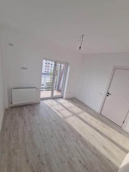Apartament 2 camere Ozana – Metrou 1 Decembrie, 61 mp, bloc 2009