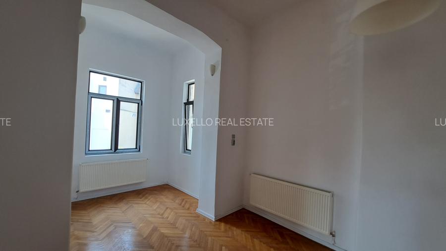 VILA PARIS 16 - 28