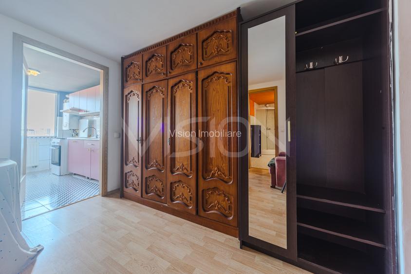 Dormitor + living pe 2 niveluri | 60 mp | mobilat mediu | Iris - Oașului - 12