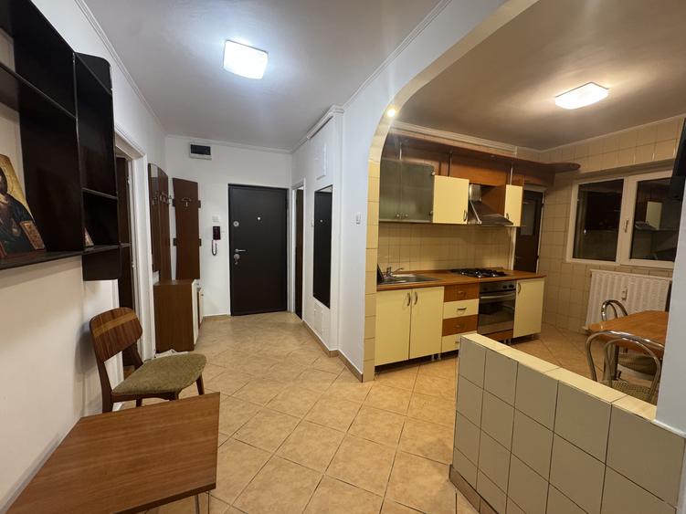 Apartament 3 camere Vatra Luminoasa