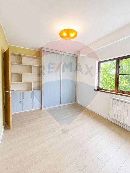 Apartament 3 Camere | 79 mp + 2 Boxe | Vilă P+2 | Popa Nan
