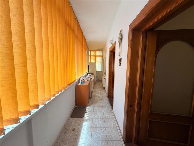 Doua case in Brasov, 680 mp teren, zona Aurel Vlaicu, Brasov