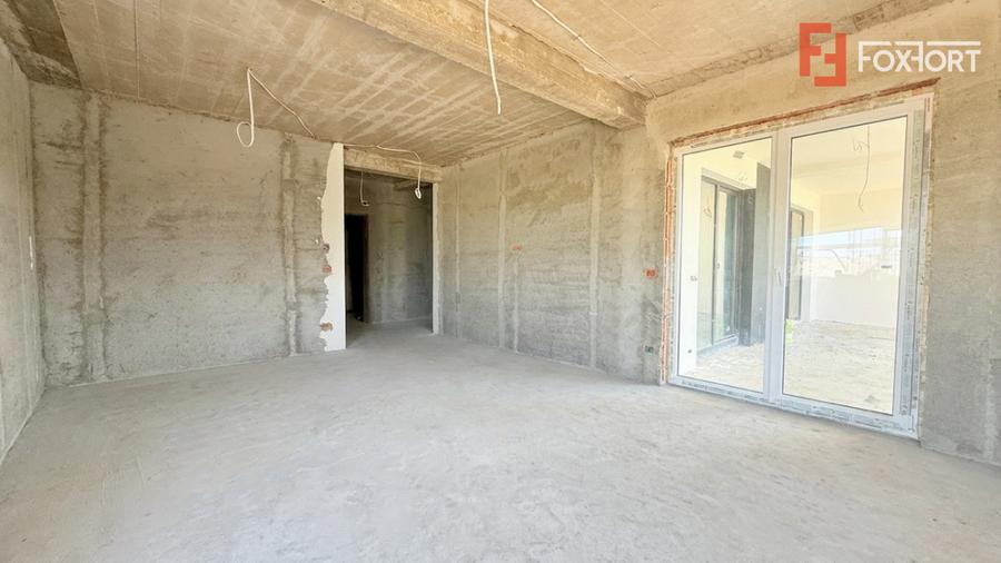 Apartament de vanzare cu 3 camere + 2 locuri de parcare - Drumul Boilor