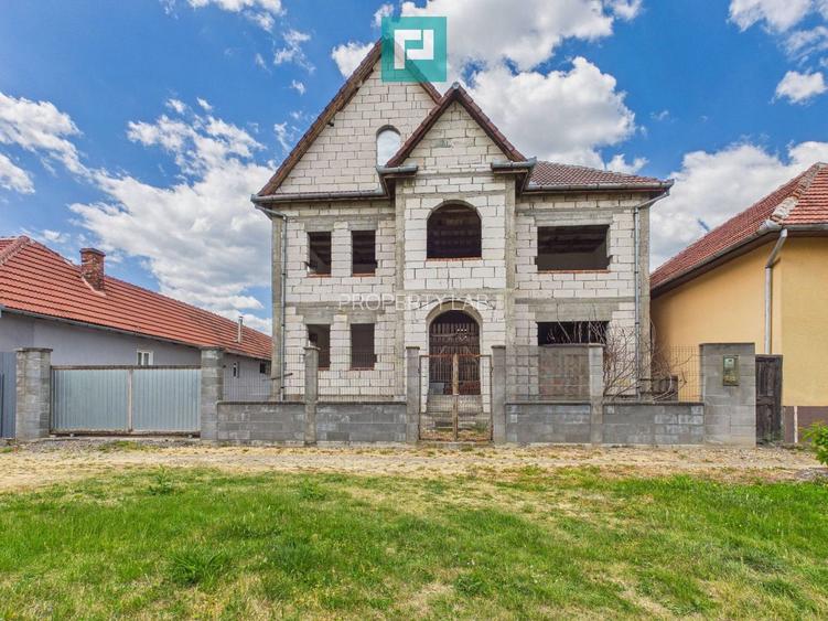 Casă cu etaj construcție nouă, în Sebiș Arad - 24