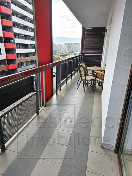 Apartament 2 camere decomandate , Buna Ziua , zona Bonjour + Garaj