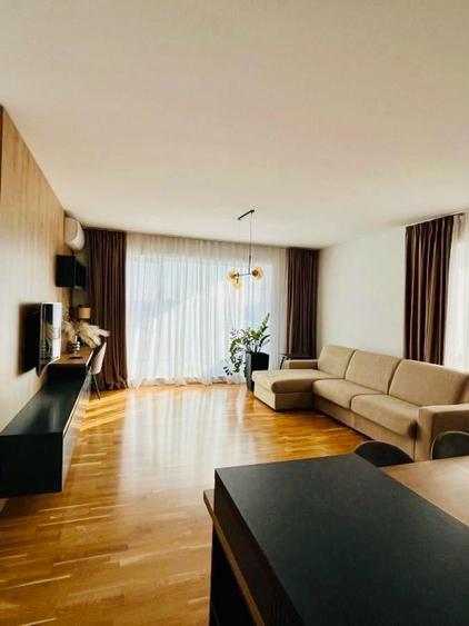 3 CAMERE | LUXURIA | DOMENII | BD. EXPOZITIEI | PIATA PRESEI | PARCARE |