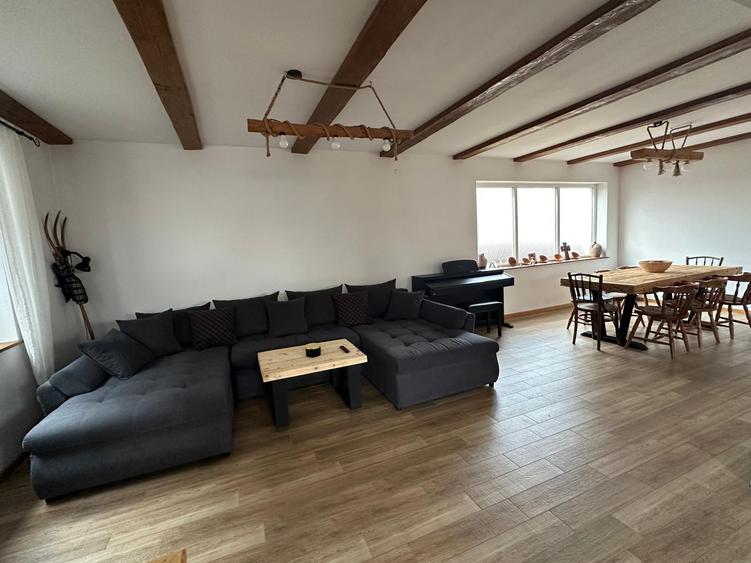 Vand casa 5 camere - 3 bai - 627 mp teren - Tocile