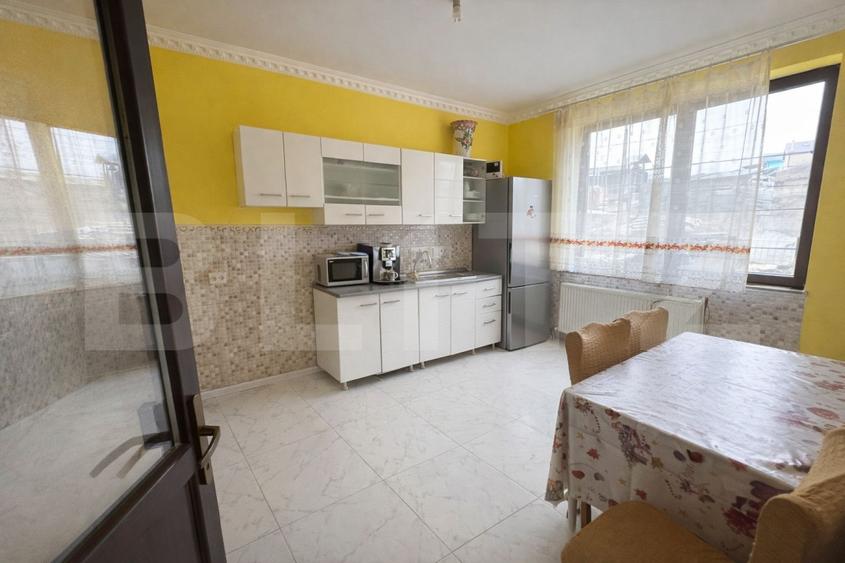 Casa individuala spatioasa in Dezmir-200mp utili, teren 600mp, 5 camere