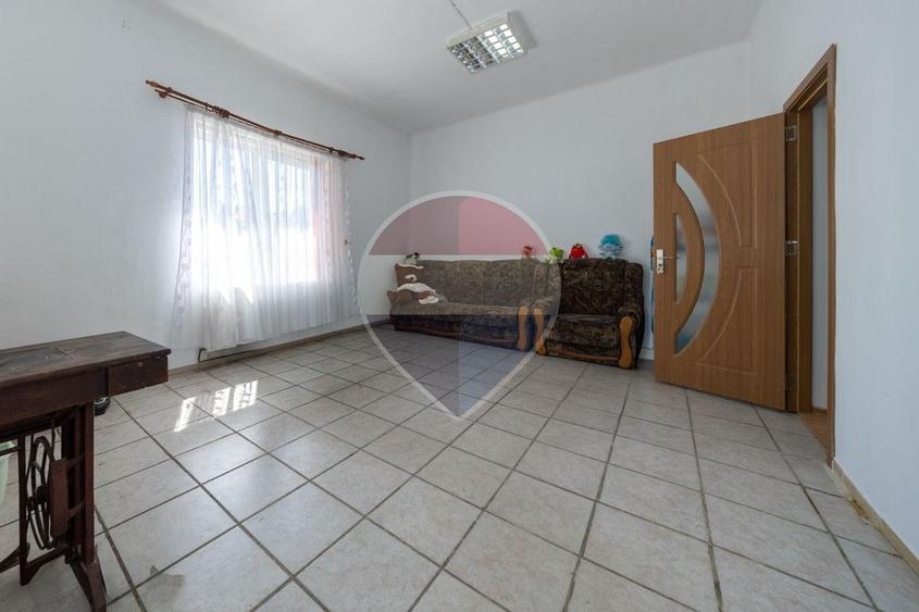 COMISION 0% | CASĂ 2 CORPURI | TEREN 1.048 MP | SĂCELE