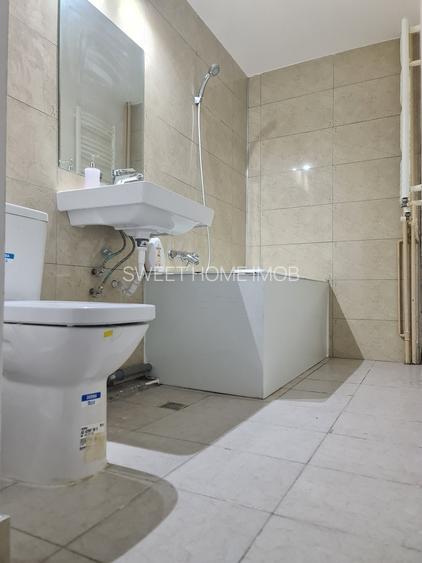 Mall Vitan inchiriere garsoniera cu loc de parcare - 2