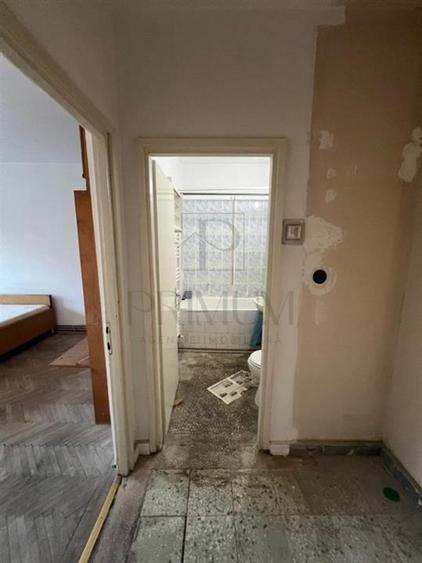Olimpia - 2 Camere - Centrala proprie - Etaj intermediar cu LIFT - Bloc izolat -