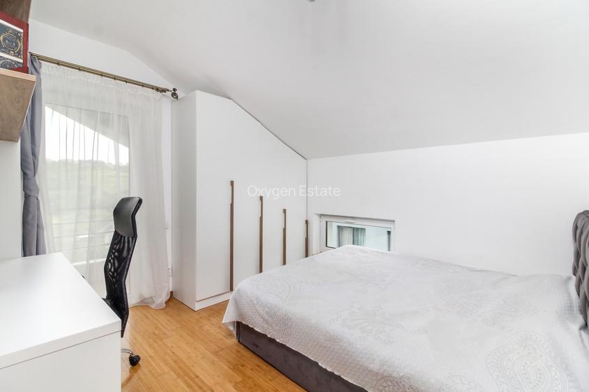 Casa finisata tip duplex, GARAJ, 3 dormitoare, 2 bai, str. Campului - 8