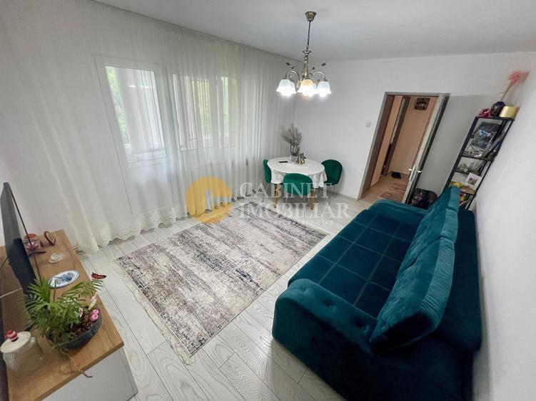 PODU ROS - 3 CAMERE SEMIDECOMANDAT - ETAJ INTERMEDIAR