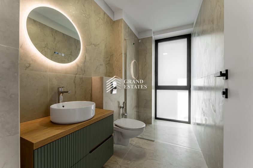 Vila individuala langa Lacul Baneasa | 6 camere, lift interior