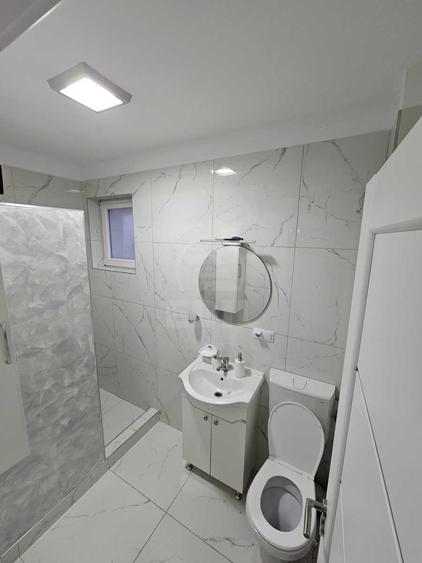 Apartament spațios de închiriat – 3 camere - terasă generoasă