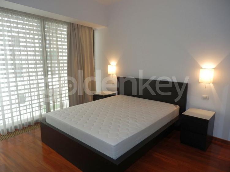 Apartament spatios cu 4 camere si terasa generoasa