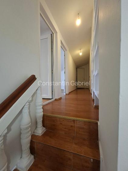 Piata Unirii, Calea Calarasilor, Hala Traian, PROPRIETAR, vand casa P+M, 4 cam. - 11