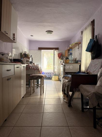 Casa individuala, 200 mp utili, 1005 mp gradina , anexe - Sag - 12