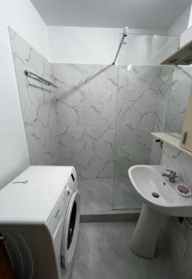 Dristor metrou,bl.reabilitat,et.7/10,DECOMANDAT,mobilat,utilat complet,AC,balcon