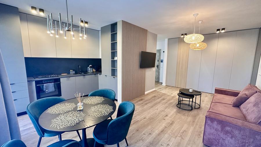 Ap 2 camere modern +garaj de inchiriat in Rozelor Residence