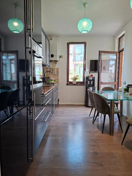 APARTAMENT LUX 3 CAMERE (105 MP) | FUNDENI,- NORD A3 , 2 TERASE