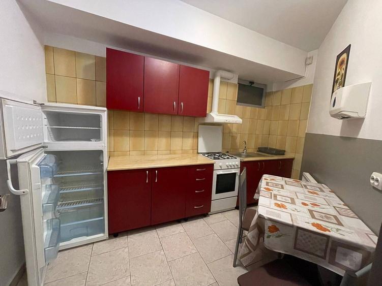 2 Camere mobilat si utilat metrou Pacii