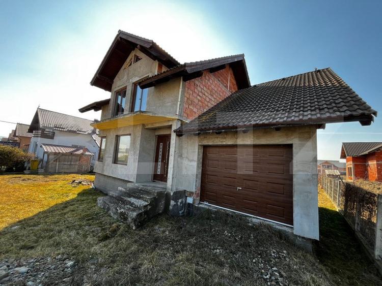 Casă semifinisată, 6 camere la 5 Km de Beclean