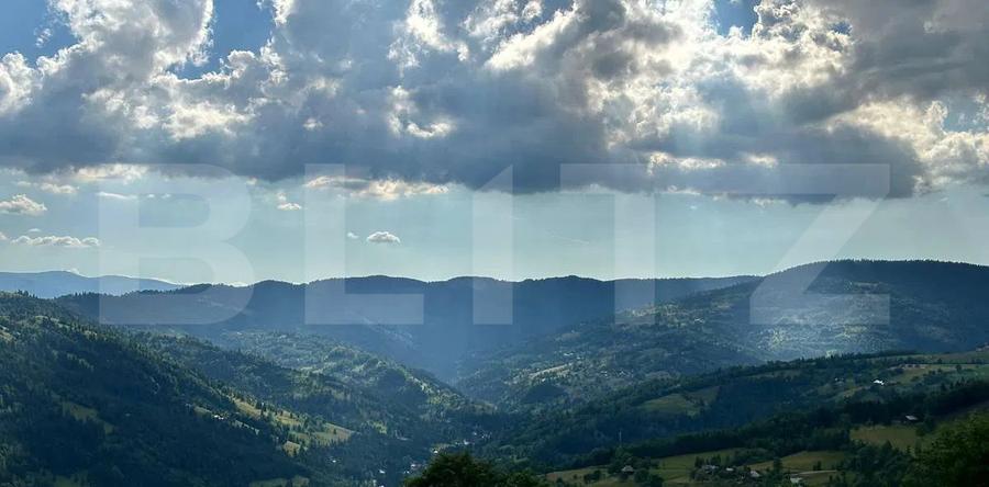 Teren cu panorama, sat Teiu, Comuna Horea, 1100 m altitudine